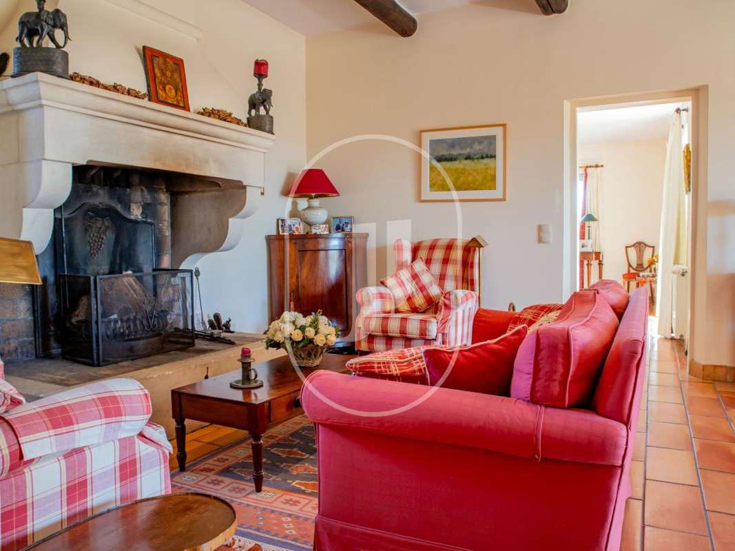 Maison Sainte-Cécile-les-Vignes