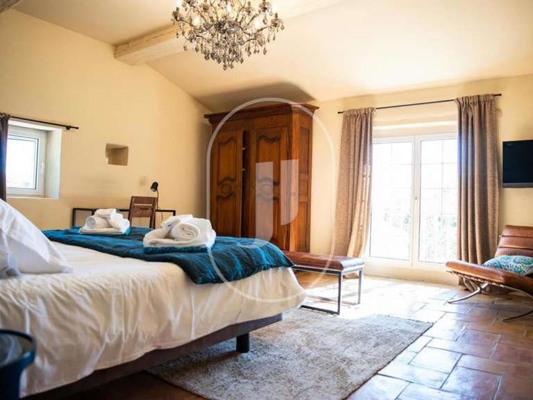 House Sainte-Cécile-les-Vignes - 6 bedrooms - 360m²