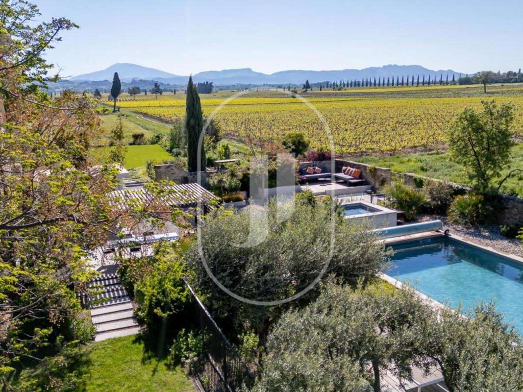 House Sainte-Cécile-les-Vignes