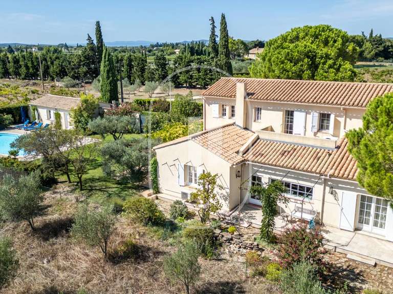 Maison Sainte-Cécile-les-Vignes - 5 chambres - 257m²