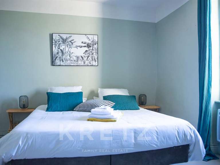 Maison Sainte-Cécile-les-Vignes - 6 chambres - 363m²