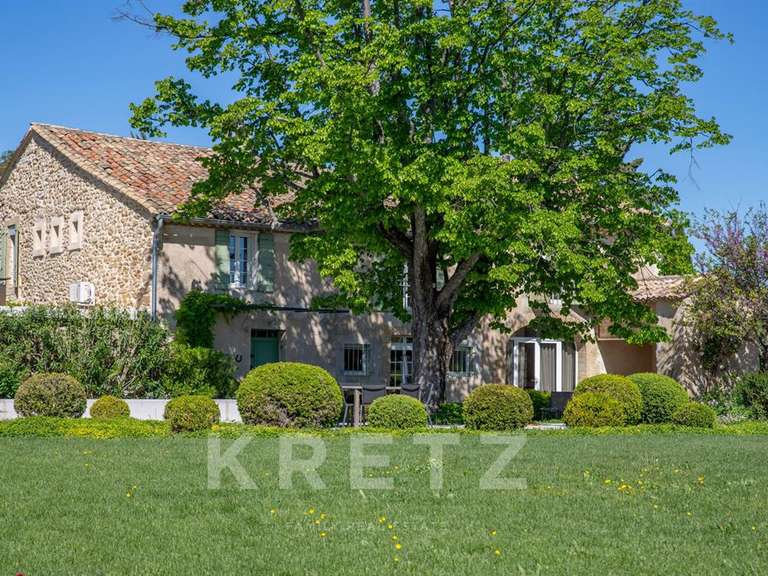 Maison Sainte-Cécile-les-Vignes - 6 chambres - 363m²