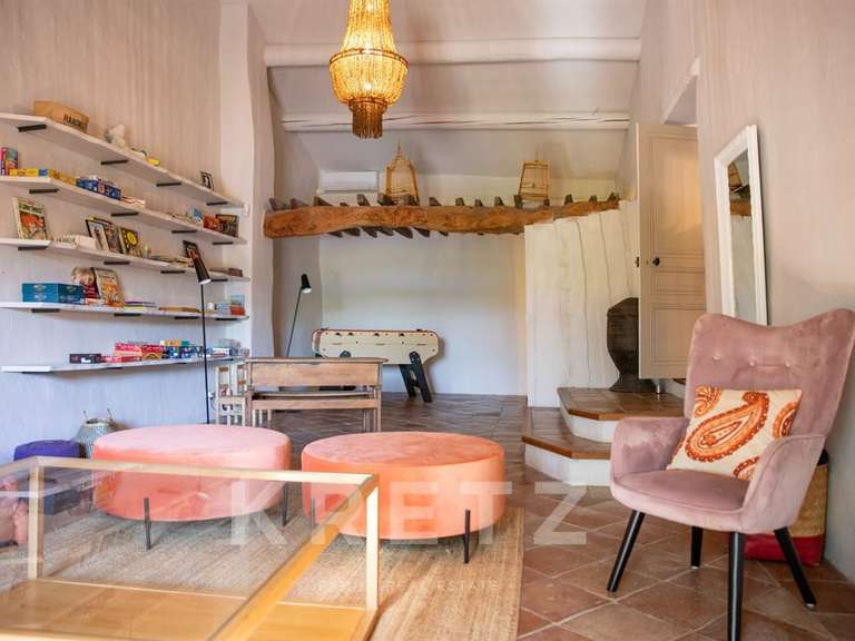 Maison Sainte-Cécile-les-Vignes - 6 chambres - 363m²