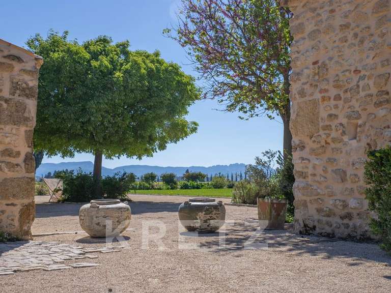 Maison Sainte-Cécile-les-Vignes - 6 chambres - 363m²