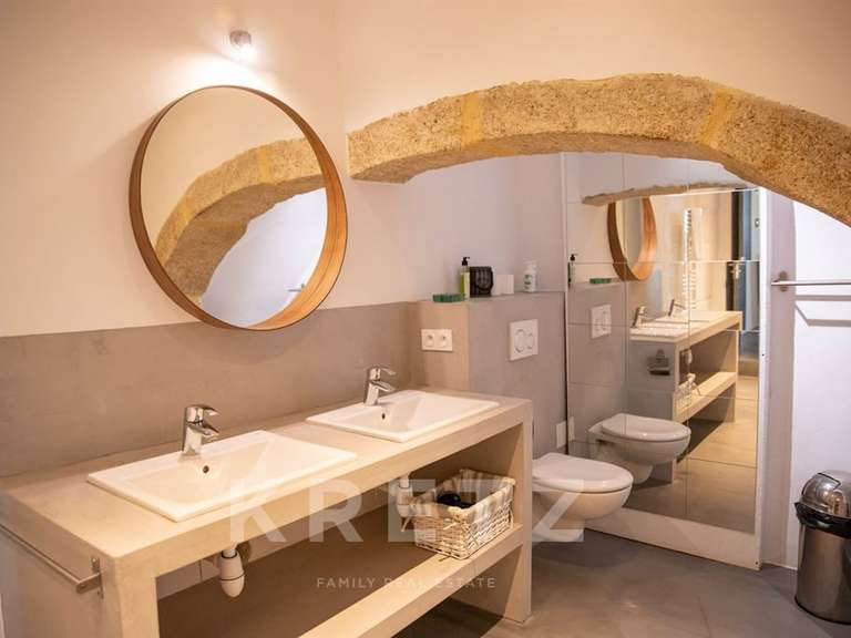 Maison Sainte-Cécile-les-Vignes - 6 chambres - 363m²