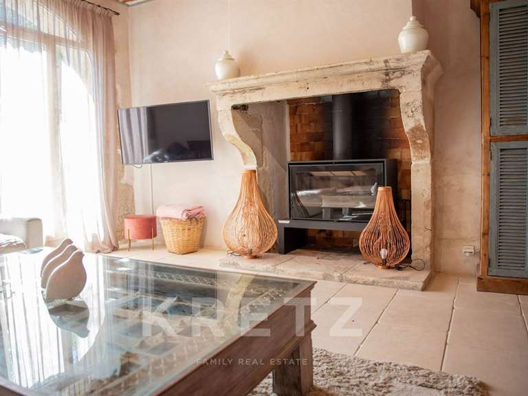 Maison Sainte-Cécile-les-Vignes - 6 chambres - 363m²