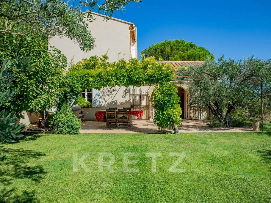 Maison Sainte-Cécile-les-Vignes