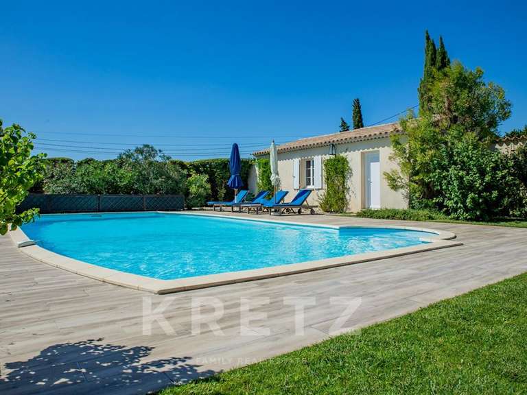 Maison Sainte-Cécile-les-Vignes - 5 chambres - 257m²