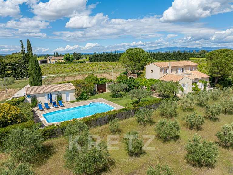 Maison Sainte-Cécile-les-Vignes - 5 chambres - 257m²