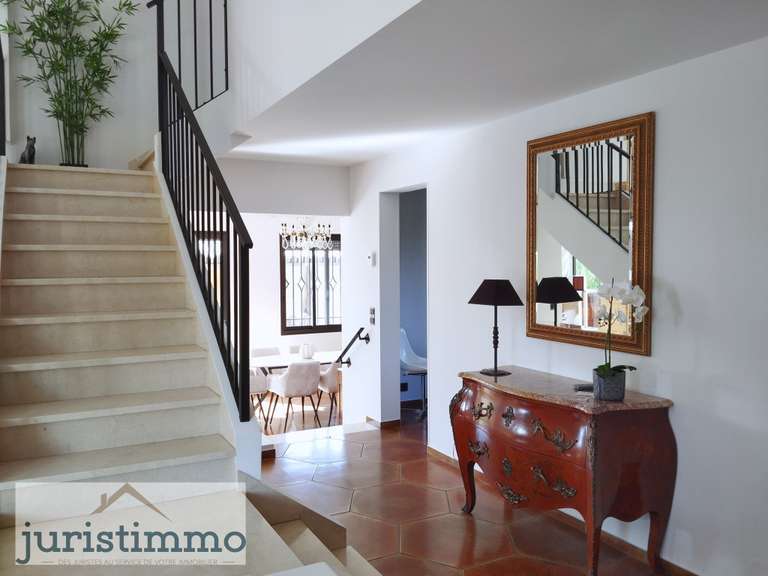 Maison Sainte-Cécile-les-Vignes - 3 chambres - 210m²