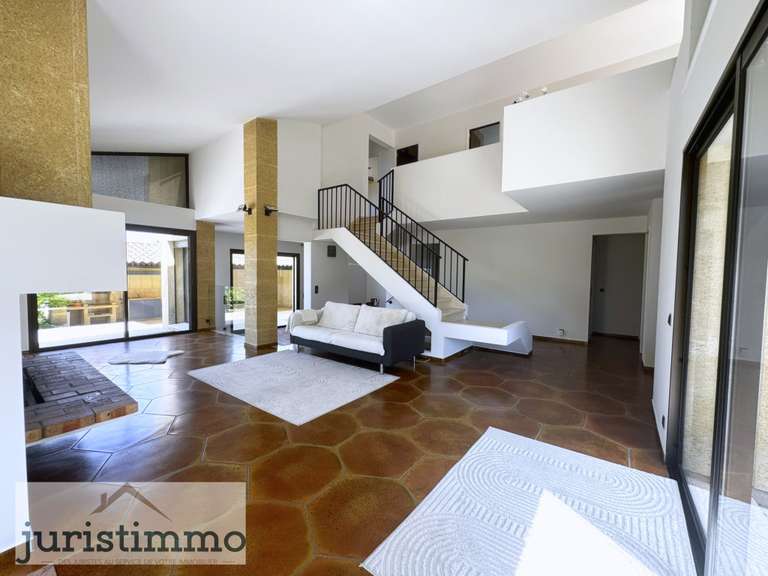 Maison Sainte-Cécile-les-Vignes - 3 chambres - 210m²