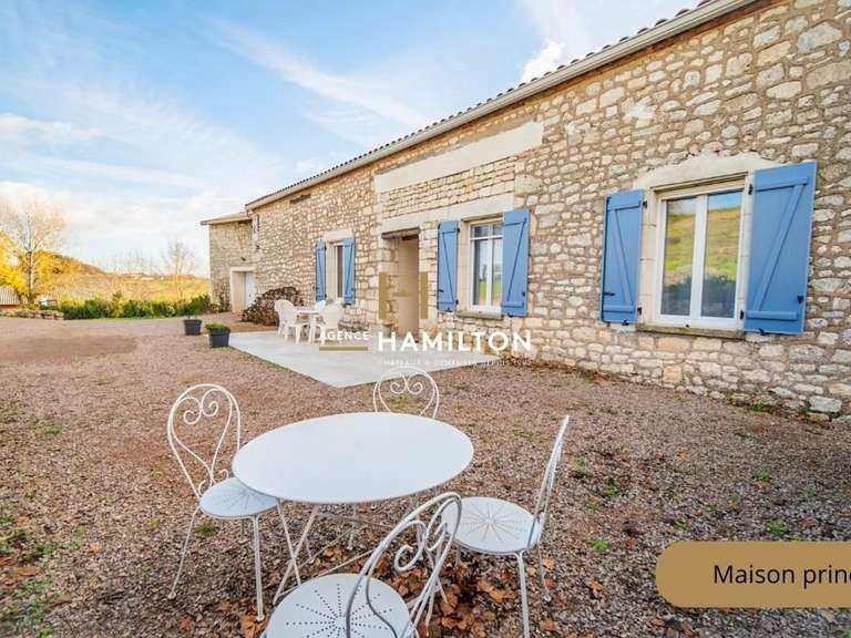 Maison Sainte-Croix - 7 chambres - 269m²