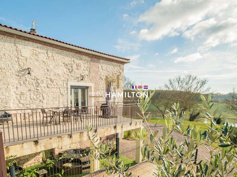 Maison Sainte-Croix - 7 chambres - 269m²