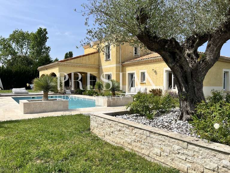 Maison Sainte-Eulalie - 5 chambres - 306m²