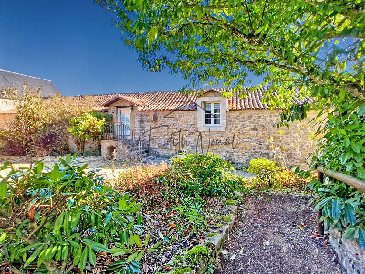 Maison Sainte-Eulalie-de-Cernon