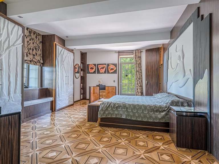 Maison Sainte-Euphémie - 7 chambres - 470m²