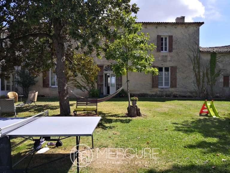 Propriété Sainte-Foy-la-Grande - 10 chambres - 400m²