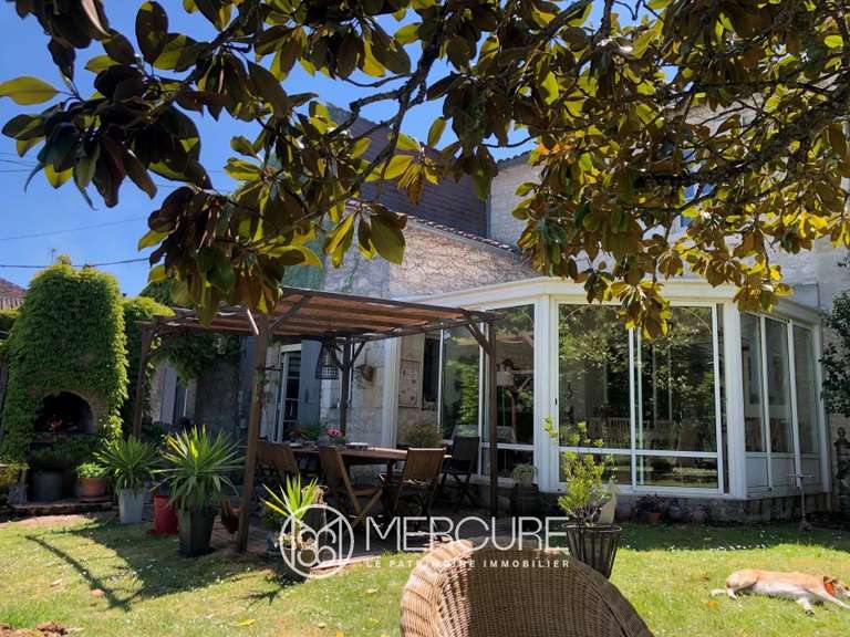 Propriété Sainte-Foy-la-Grande - 10 chambres - 400m²