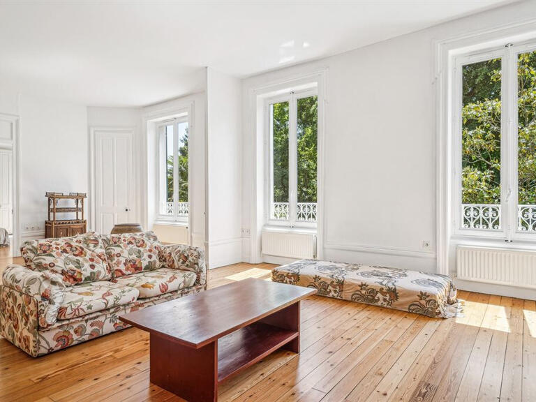 Apartment Sainte-Foy-lès-Lyon - 3 bedrooms - 175m²