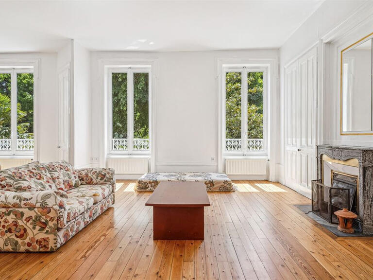 Apartment Sainte-Foy-lès-Lyon - 3 bedrooms - 175m²