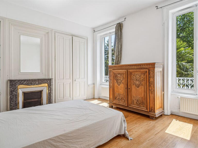 Apartment Sainte-Foy-lès-Lyon - 3 bedrooms - 175m²
