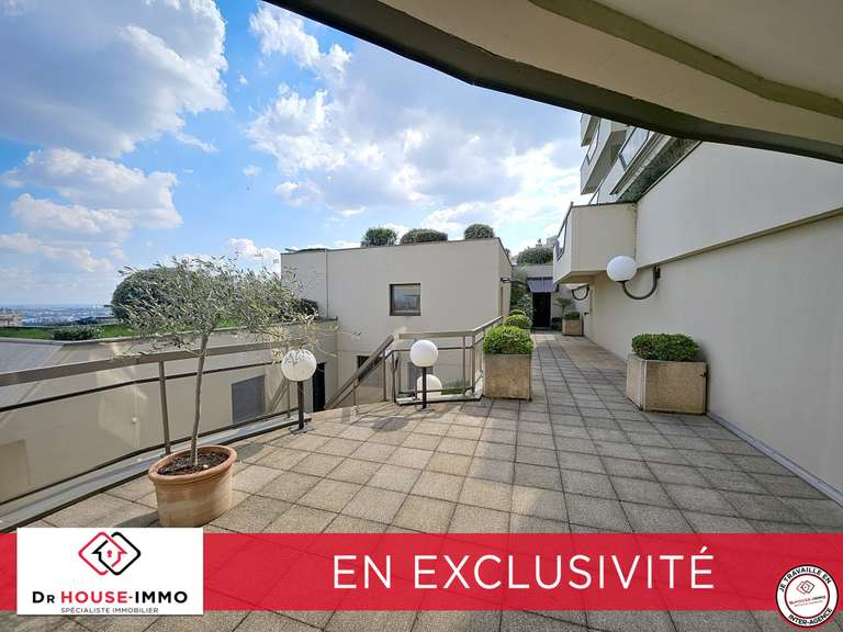 Appartement Sainte-Foy-lès-Lyon - 4 chambres - 125m²