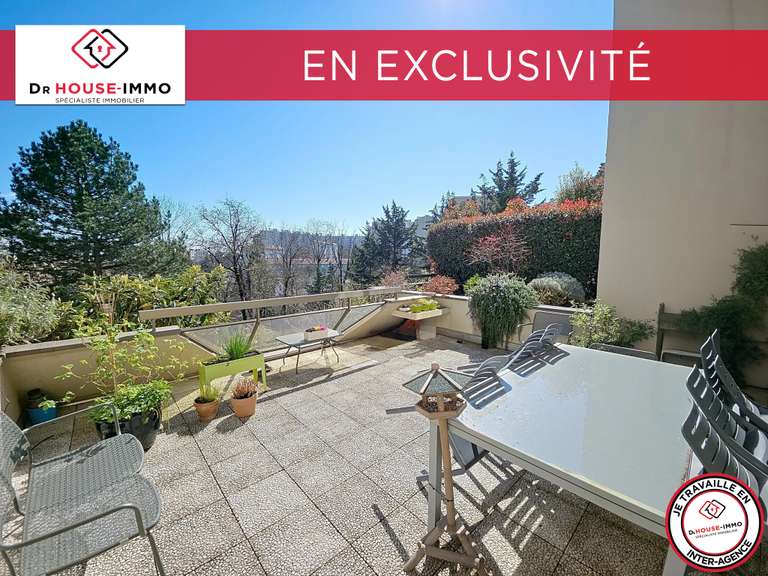 Appartement Sainte-Foy-lès-Lyon - 4 chambres - 125m²