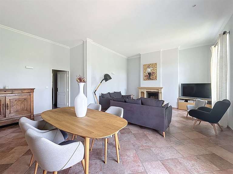 Apartment Sainte-Foy-lès-Lyon - 3 bedrooms - 130m²