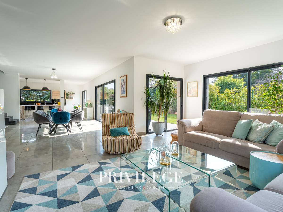 House Sainte-Foy-lès-Lyon