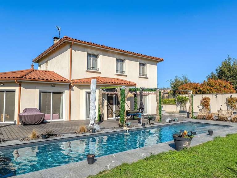 Maison Sainte-Foy-lès-Lyon - 4 chambres - 190m²