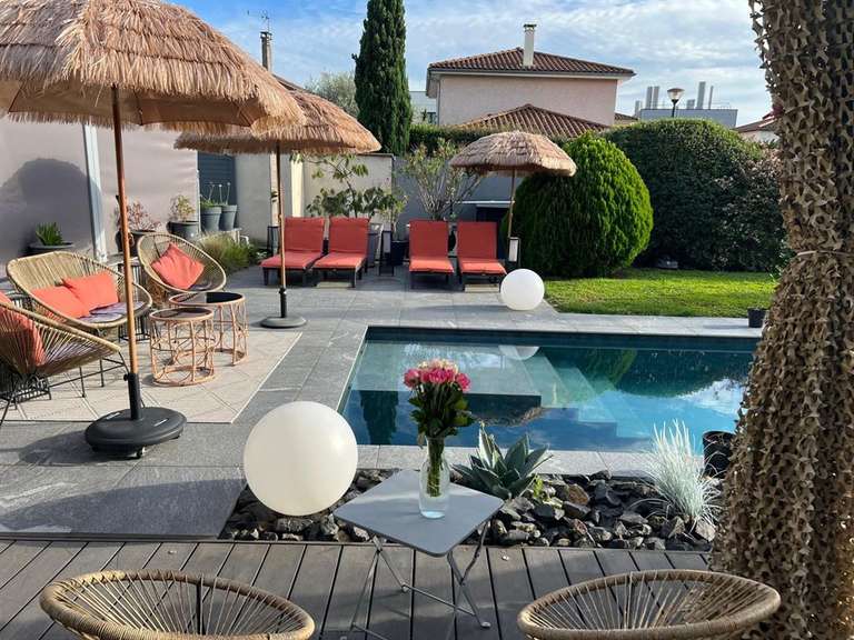 Maison Sainte-Foy-lès-Lyon - 4 chambres - 190m²