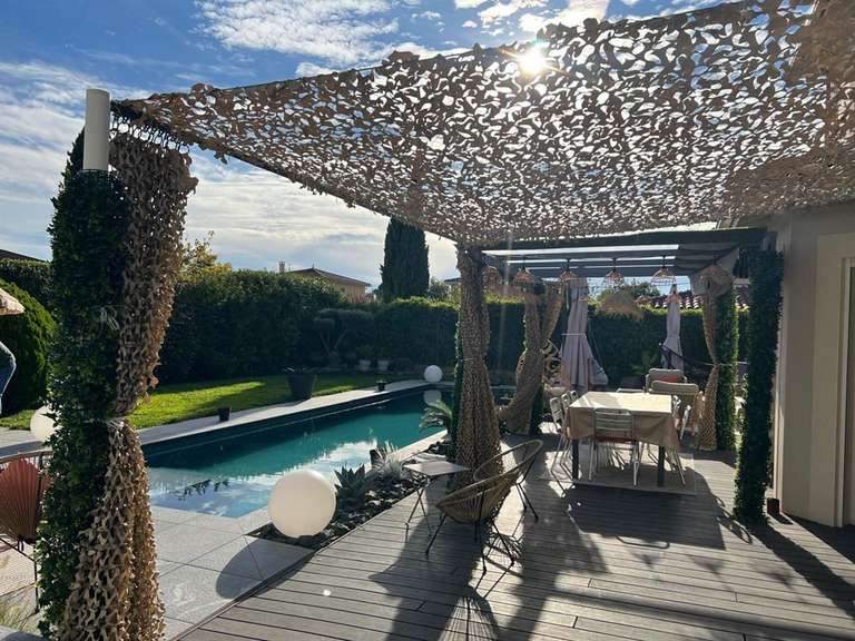 Maison Sainte-Foy-lès-Lyon - 4 chambres - 190m²