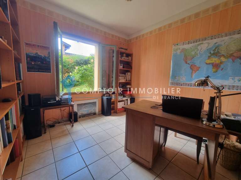 Villa Sainte-Foy-lès-Lyon - 5 chambres - 159m²