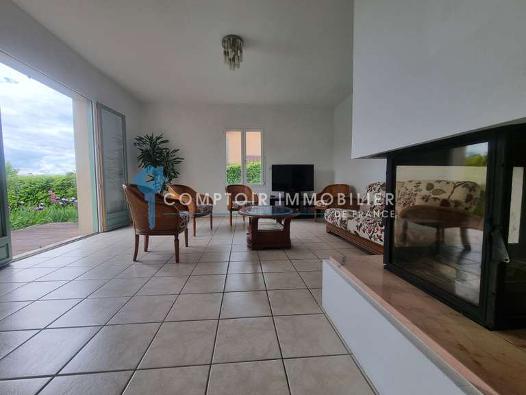 Villa Sainte-Foy-lès-Lyon - 5 chambres - 159m²