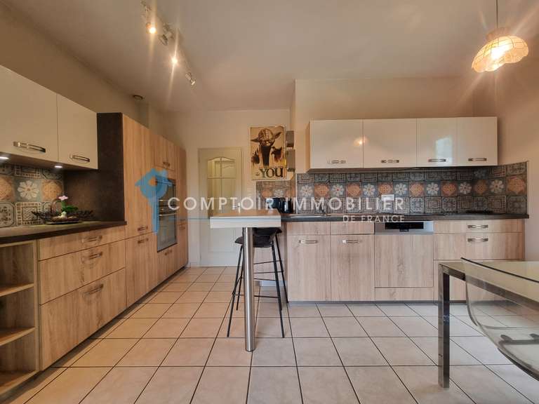 Villa Sainte-Foy-lès-Lyon - 5 chambres - 159m²