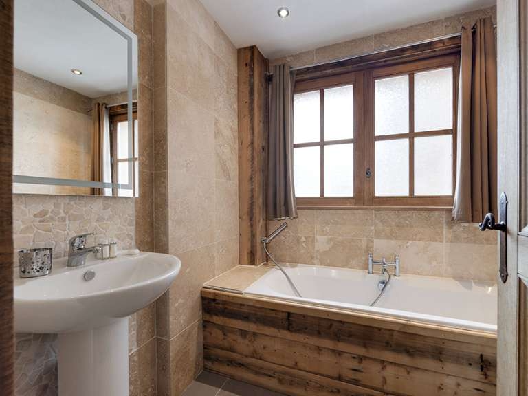 Apartment Sainte-Foy-Tarentaise - 4 bedrooms - 137m²