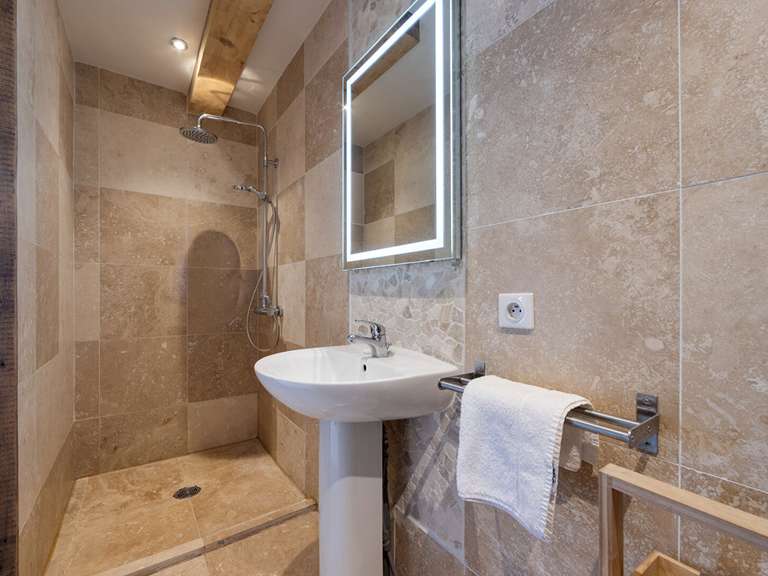 Apartment Sainte-Foy-Tarentaise - 4 bedrooms - 137m²