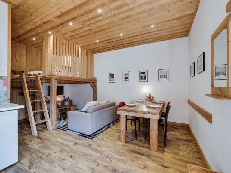 Chalet Sainte-Foy-Tarentaise - 5 bedrooms - 185m²