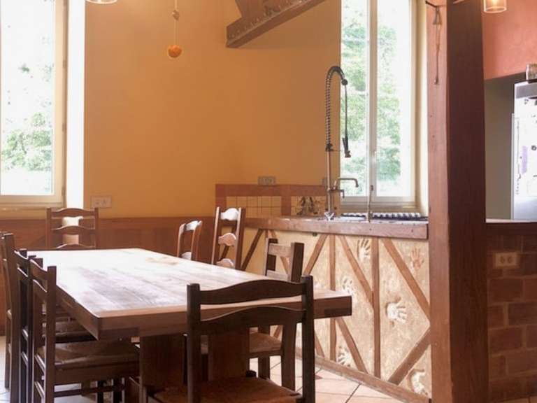 Maison Sainte-Hélène-du-Lac - 10 chambres - 539m²