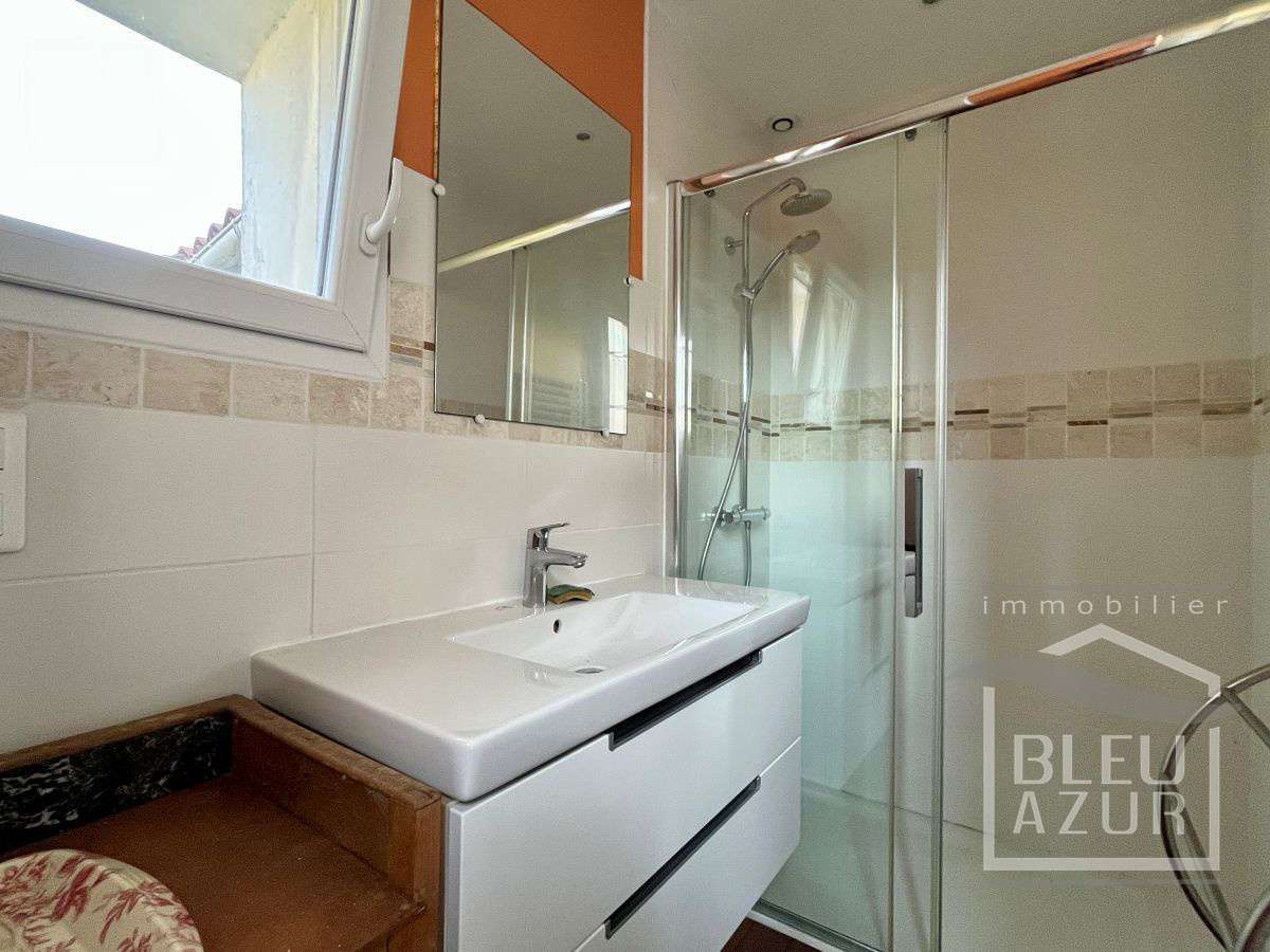 House Sainte-Hermine