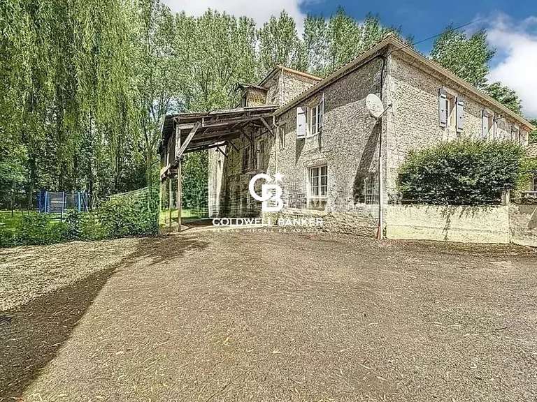 Maison Sainte-Hermine - 10 chambres - 440m²