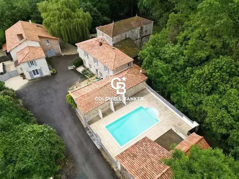 Maison Sainte-Hermine