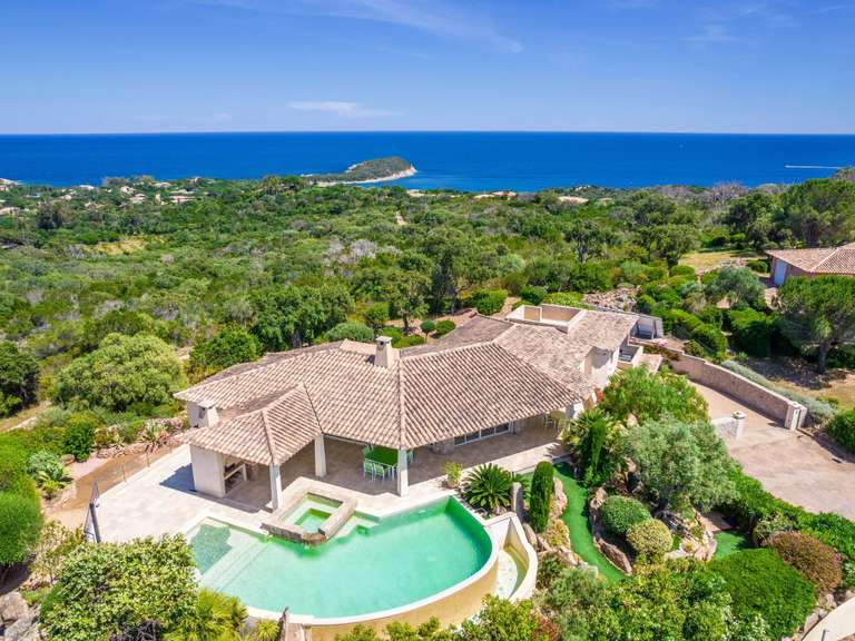 Maison Sainte-Lucie-de-Porto-Vecchio - 7 chambres - 234m²