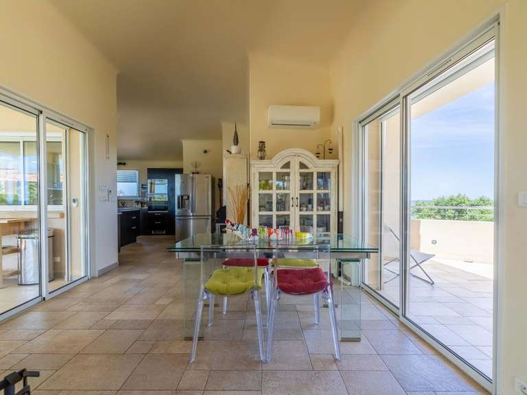 Maison Sainte-Lucie-de-Porto-Vecchio - 7 chambres - 234m²