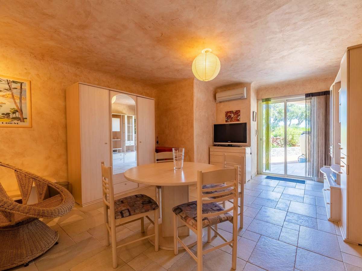 Maison Sainte-Lucie-de-Porto-Vecchio