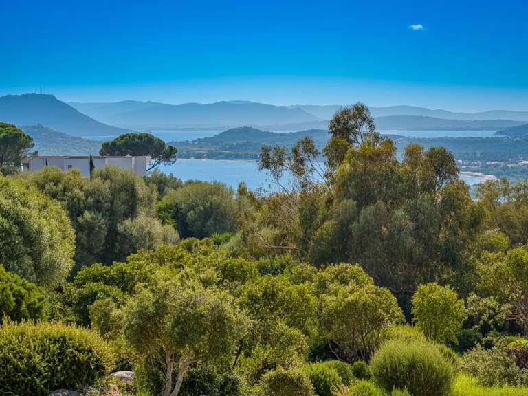 Maison Sainte-Lucie-de-Porto-Vecchio - 7 chambres - 234m²