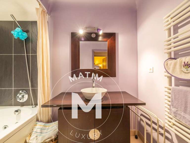 Maison Sainte-Lucie-de-Porto-Vecchio - 7 chambres - 234m²