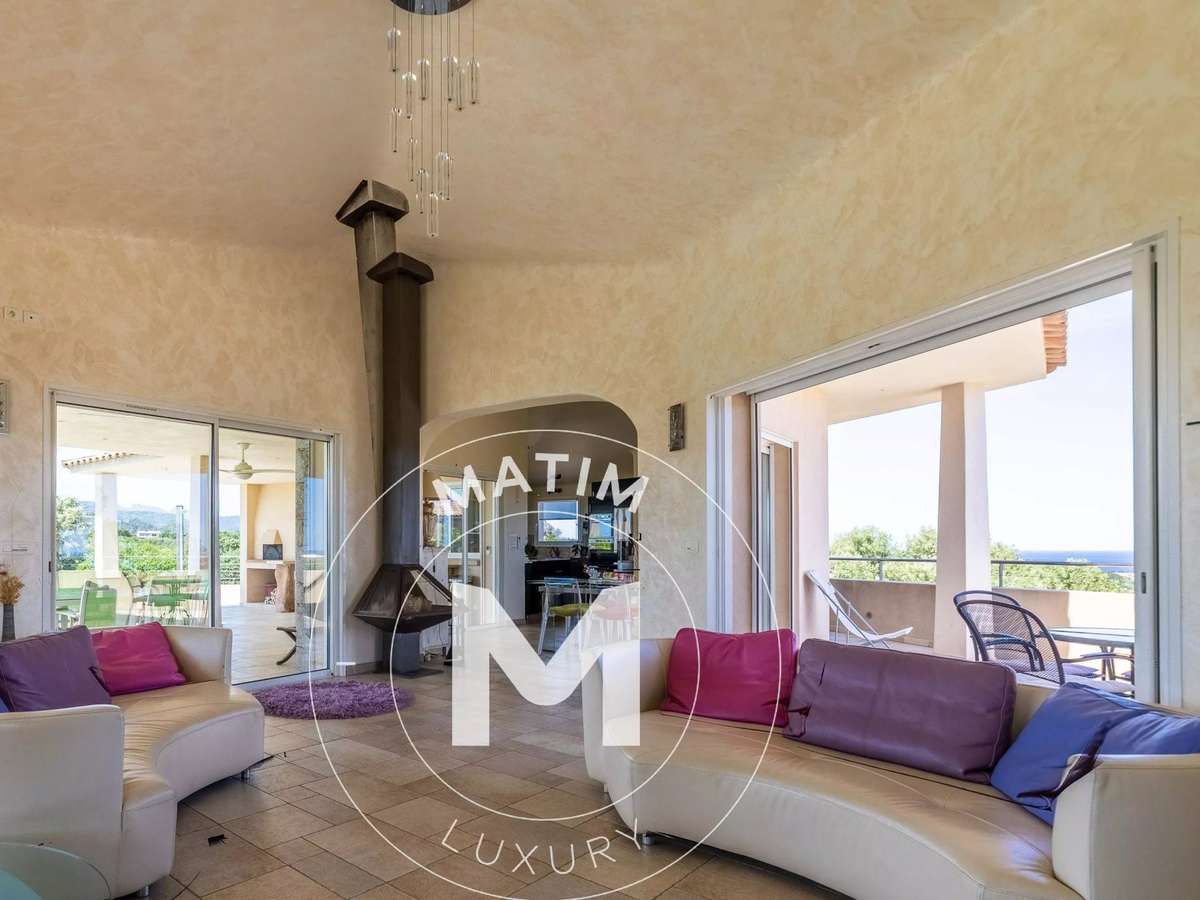 Maison Sainte-Lucie-de-Porto-Vecchio