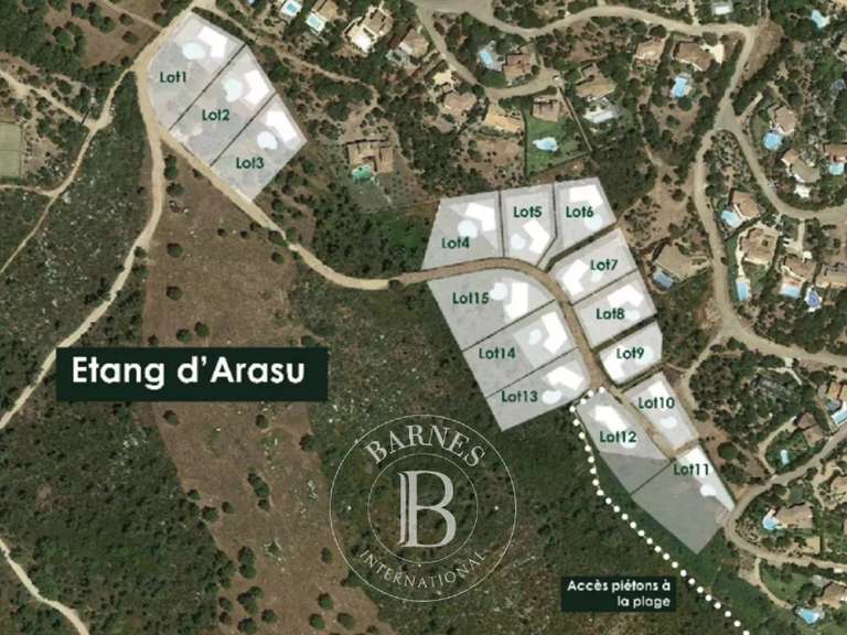 Terrain Sainte-Lucie-de-Porto-Vecchio - 2059m²