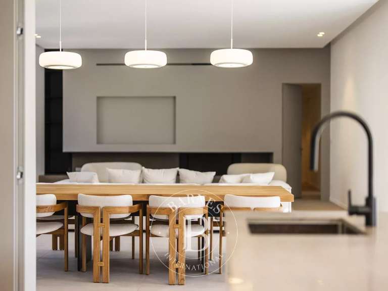 Villa Sainte-Lucie-de-Porto-Vecchio - 4 chambres - 223m²